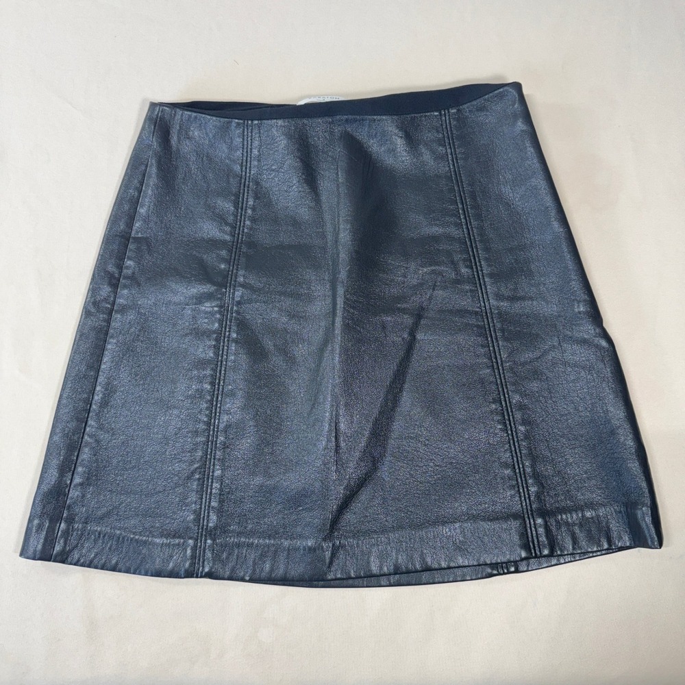 Babaton Aritzia Black Vegan Leather Panel Mini Skirt Size 4 A-Line Edgy Chic
